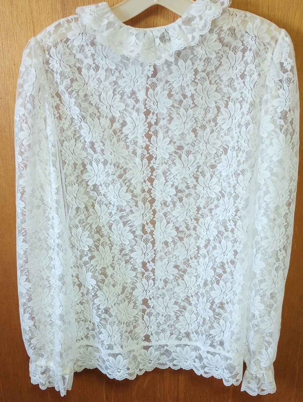 Lloyd Williams Sheer White Delicate Feminine Floral Lace Jacket w/ Ruffles - Picture 3 of 3